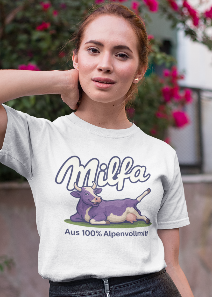 Milfa T-Shirt – Aus 100 % Alpenvollmilf - Lustiges Parodie-Shirt | Teeflix