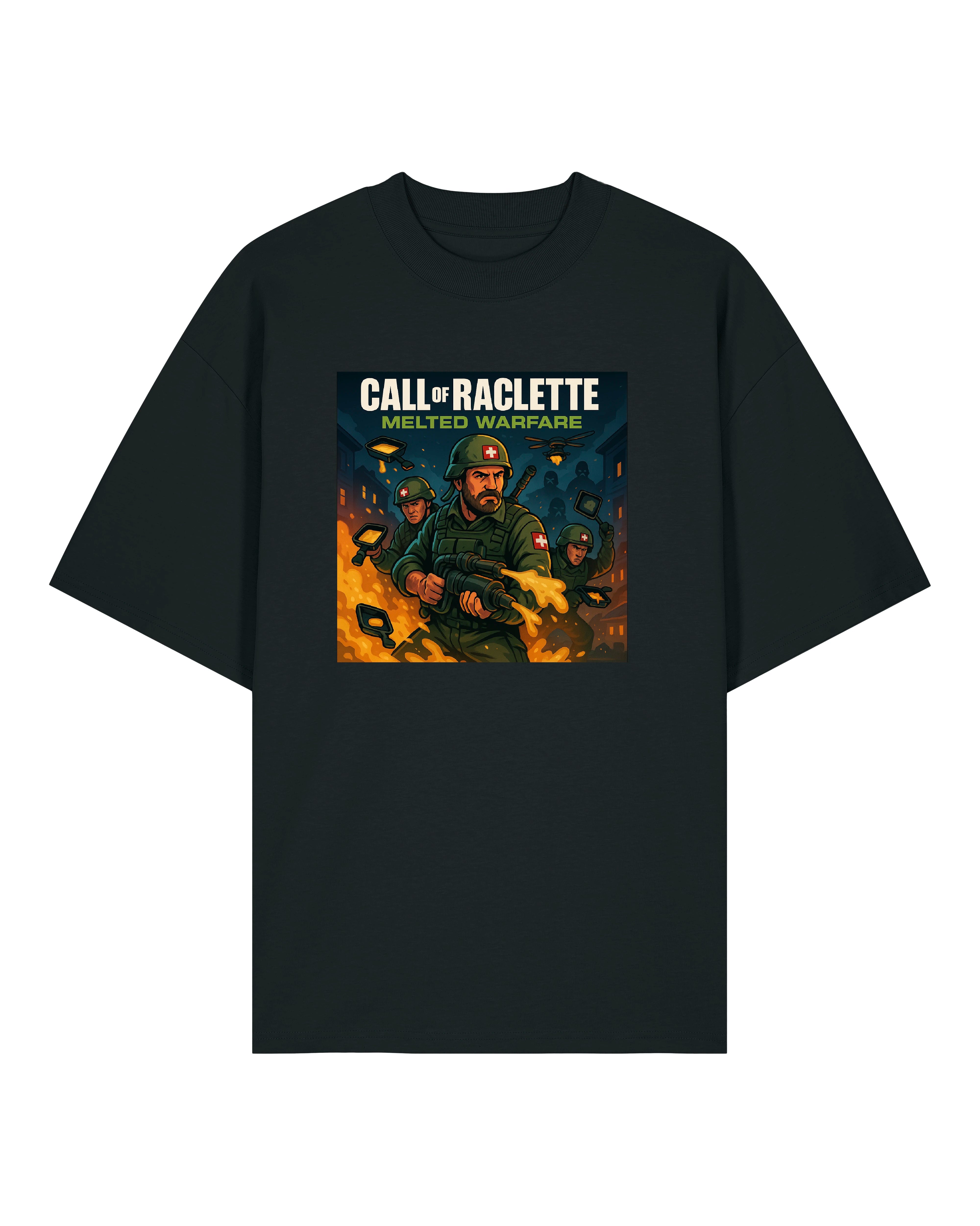 Schwarzes T-Shirt mit „Call of Raclette – Melted Warfare“-Design. Schweizer Soldaten mit Raclette-Schmelzwerfern im Comic-Stil.