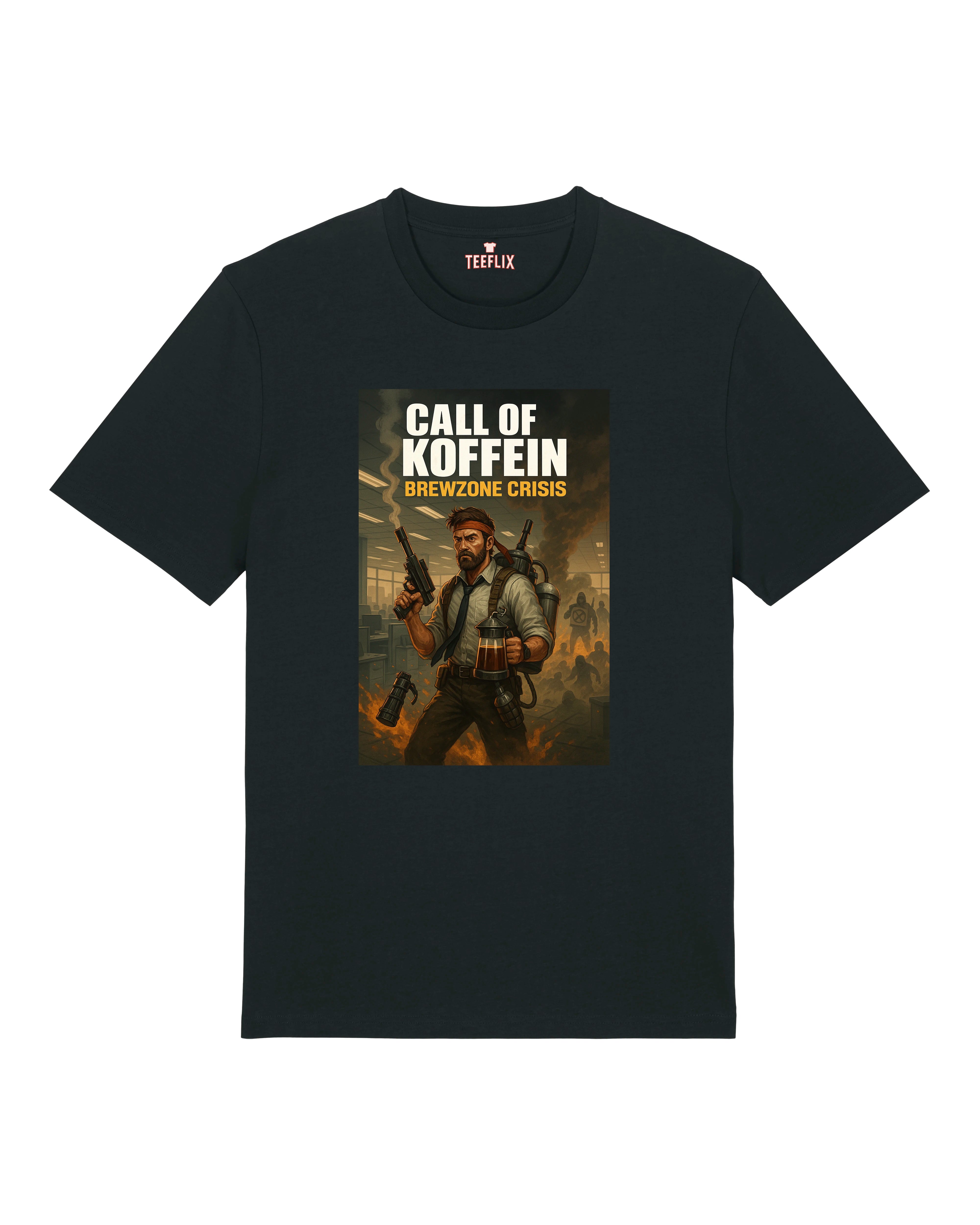 Schwarzes T-Shirt mit satirischem „Call of Koffein“-Design: Actionheld mit Thermoskanne und Kaffeegranate.