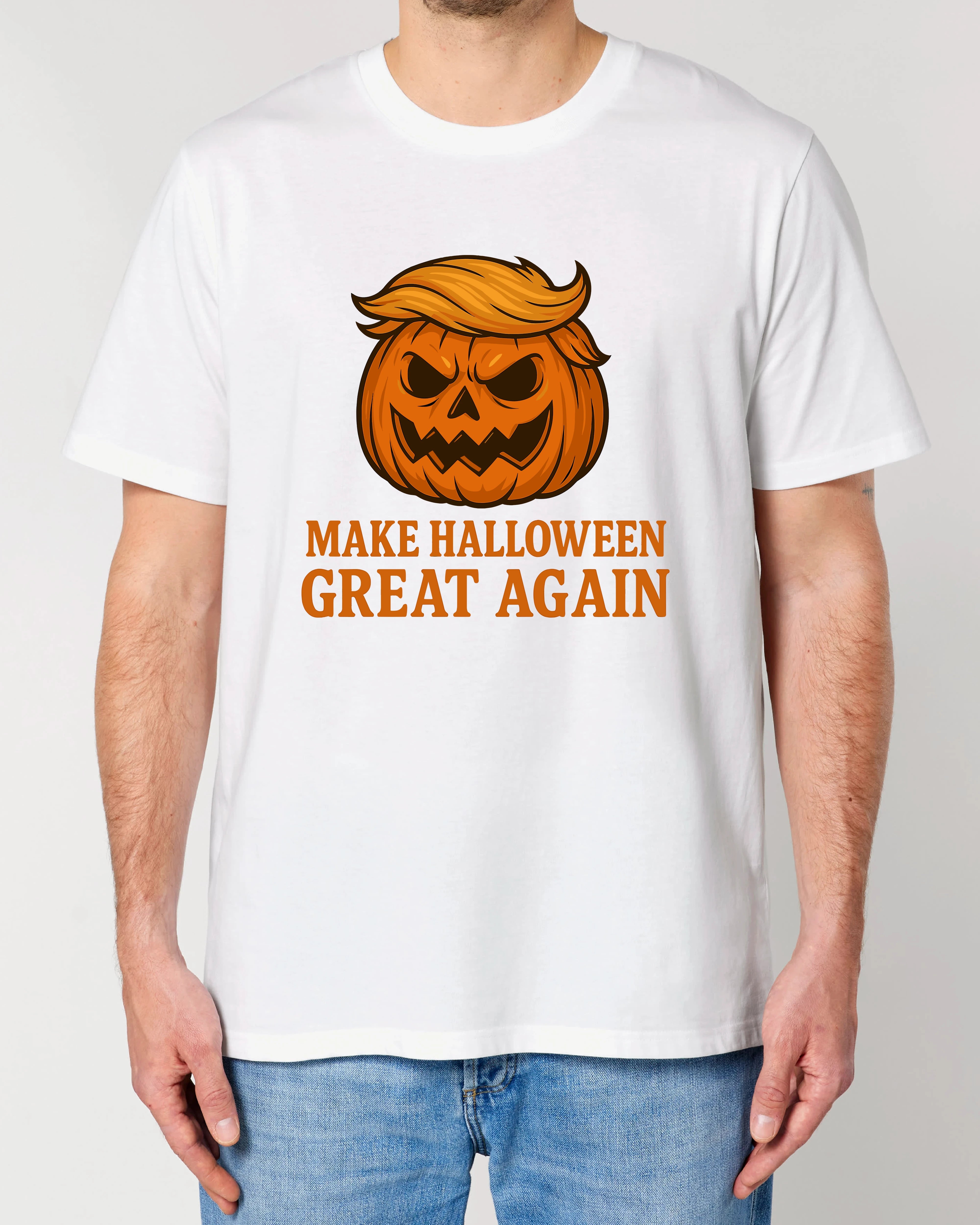 Witziges Halloween T-Shirt in Weiß mit Kürbis und dem Text „Make Halloween Great Again“
