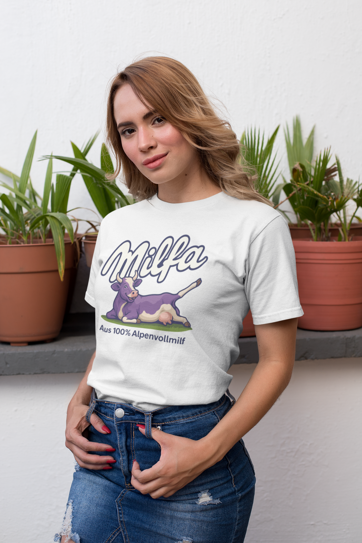 Milfa T-Shirt – Aus 100 % Alpenvollmilf - Lustiges Parodie-Shirt | Teeflix