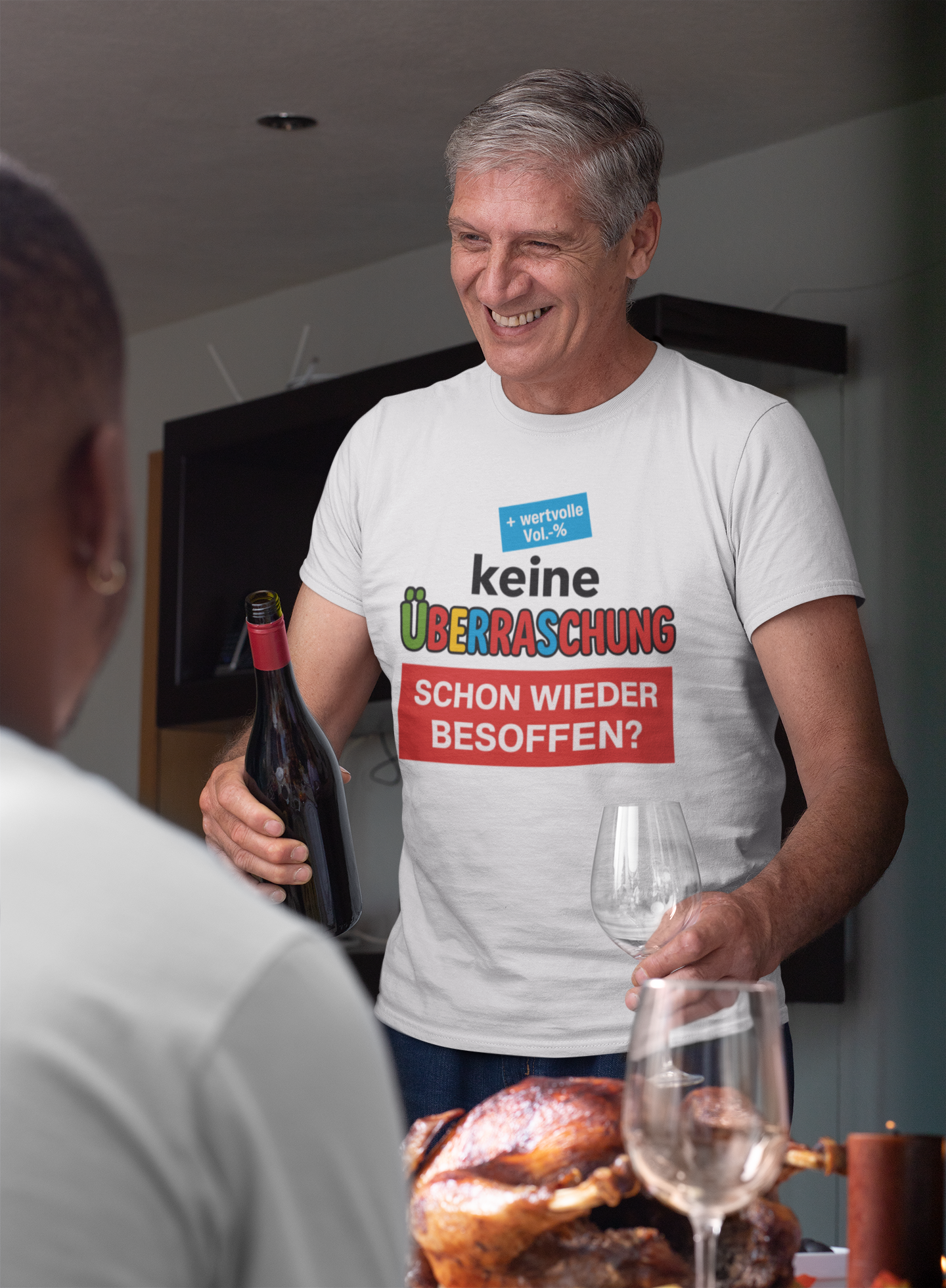 Keine Überraschung – Schon wieder besoffen? Lustiges Shirt | Teeflix