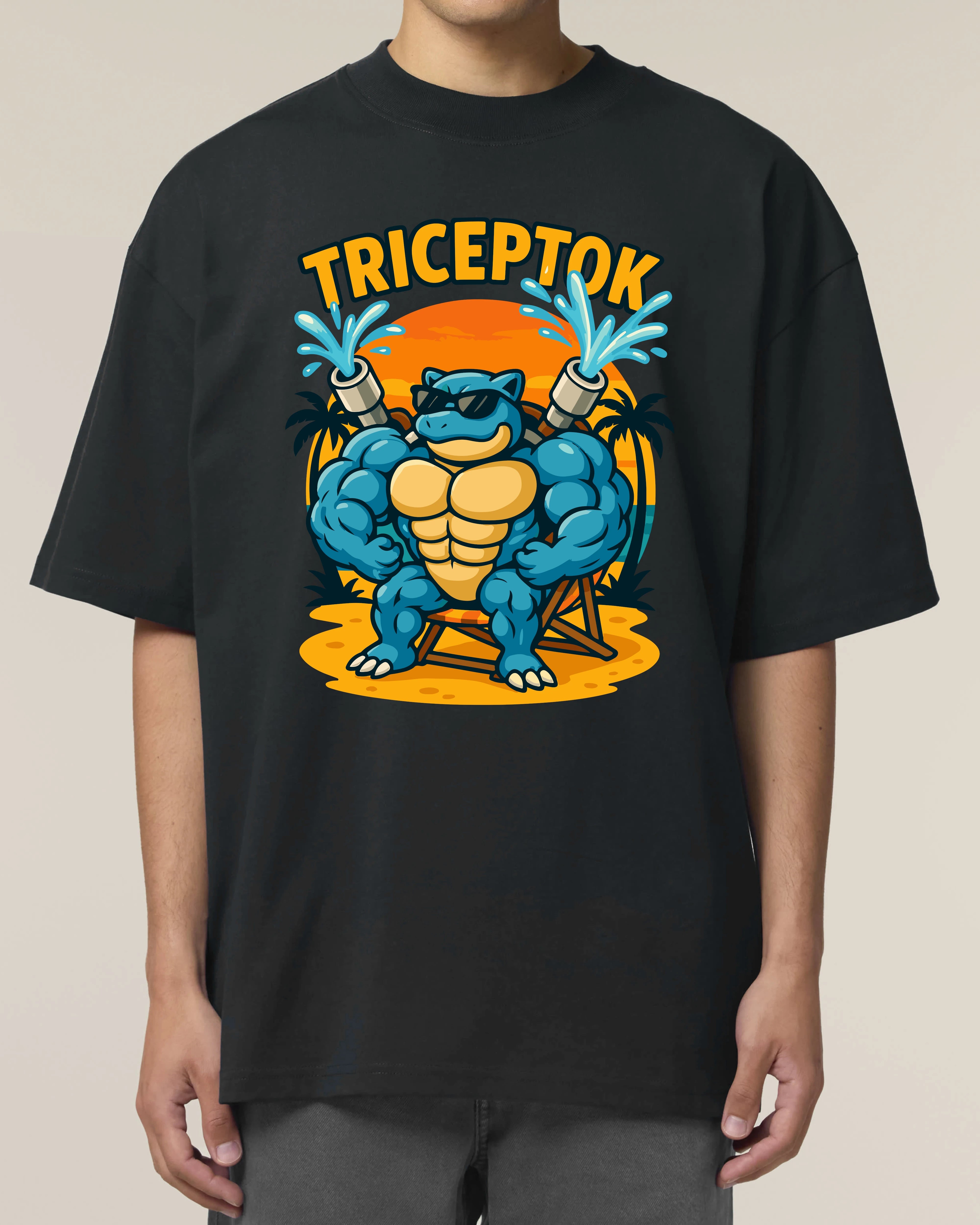 TRICEPTOK Oversized Pump Cover Gym Shirt Schwarz – Lustiges Fitness Shirt von Teeflix